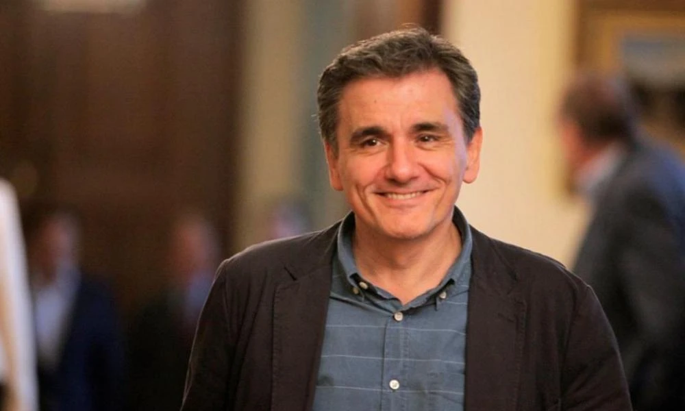 Τσακαλώτος: Πιο εύκολα θα τα ξαναβρούν ο Τζόνι Ντεπ και η Άμπερ Χερντ παρά η ΝΔ με τη μεσαία τάξη